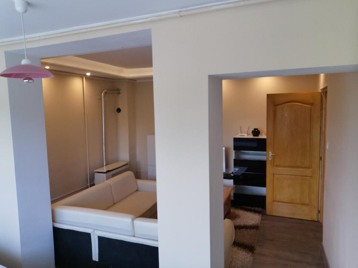 Zsory Furdo Lapartman Mezokovesd Apartamento Szihalom Exterior foto